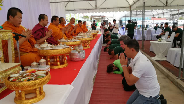 (คลิปข่าว) " บิ๊กเอ๋"  นำทัพ " สมุทรปราการ ซิตี้" ลุยไทยลีก
