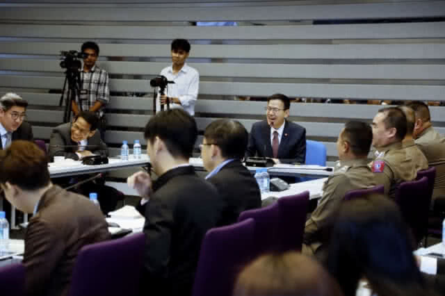 คปภ.ผนึก สตช.-บ.ประกันภัย นำร่องแอพฯระบบแจ้งเคลมประกันภัยรถยนต์ ลดปัญหารถติด