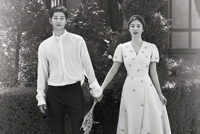 โซเชียลงัดหลักฐานค้านสื่อจีน เสนอข่าว "ซงฮเยคโย" หย่า "ซงจุงกิ"
