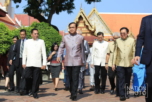 "ประยุทธ์" ตอบชัด หลังคนแช่งให้เครื่องบินตก