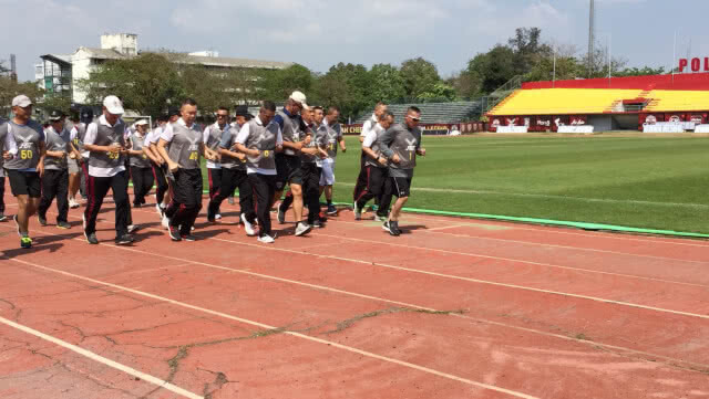 "จักรทิพย์" นำทีมทดสอบสมรรถภาพร่างกาย ผ่านฉลุย!