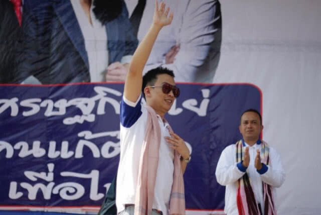 "ทษช." บาดเจ็บ  นายใหญ่ส่ง "โอ๊ค" ลงสู้