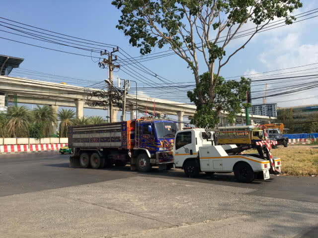 เตรียมมอบตัวคนขับรถบรรทุกหัวร้อนยิงเก๋ง