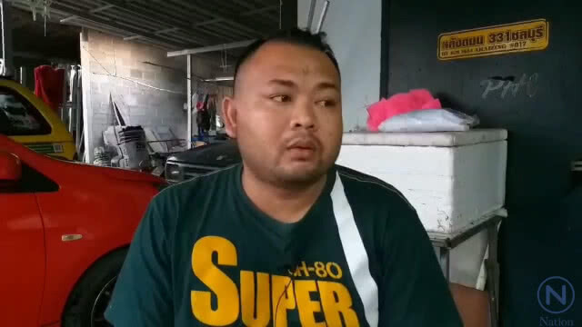 เด็กผวาหนักไม่ไปโรงเรียนเหตุ ผอ. สั่งตากแดดเป็นชม.ฐานชกต่อย!!