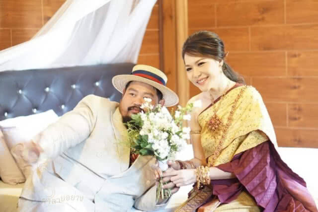 "ป๊อบ-ปองกูล" รับ "คบซ้อน ปลา-โบว์"