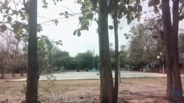 เด็กผวาหนักไม่ไปโรงเรียนเหตุ ผอ. สั่งตากแดดเป็นชม.ฐานชกต่อย!!