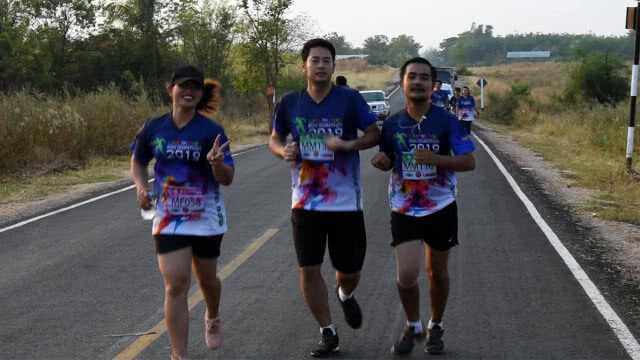 เกือบ 2,000 คน - วิ่งเพื่อสุขภาพ Wangnamyen Mini marathon 2019