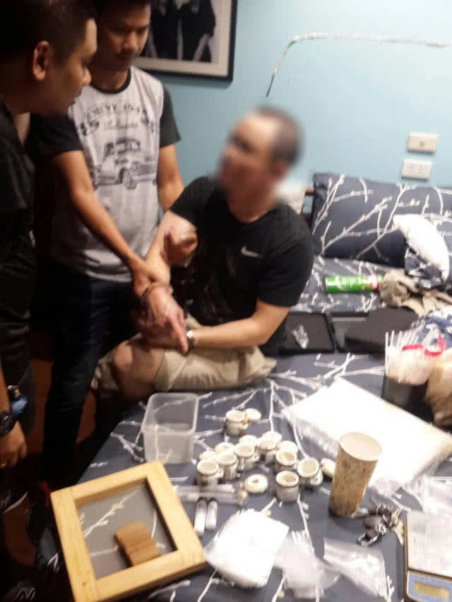 จับอดีตครูสอนภาษา ขายกัญชาออร์แกนิคออนไลน์