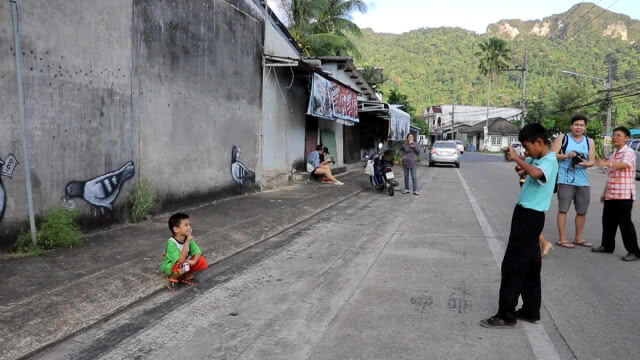 สร้างจุดเช็คอินสุดน่ารัก "น้องมาร์ดี" ฝีมือ Alex Face