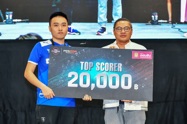 "บุรีรัมย์​ ยูไนเต็ด"​ โค่น​ "ชลบุรี​" ผงาดแชมป์​ Thai League E-Sport Pro 2018​