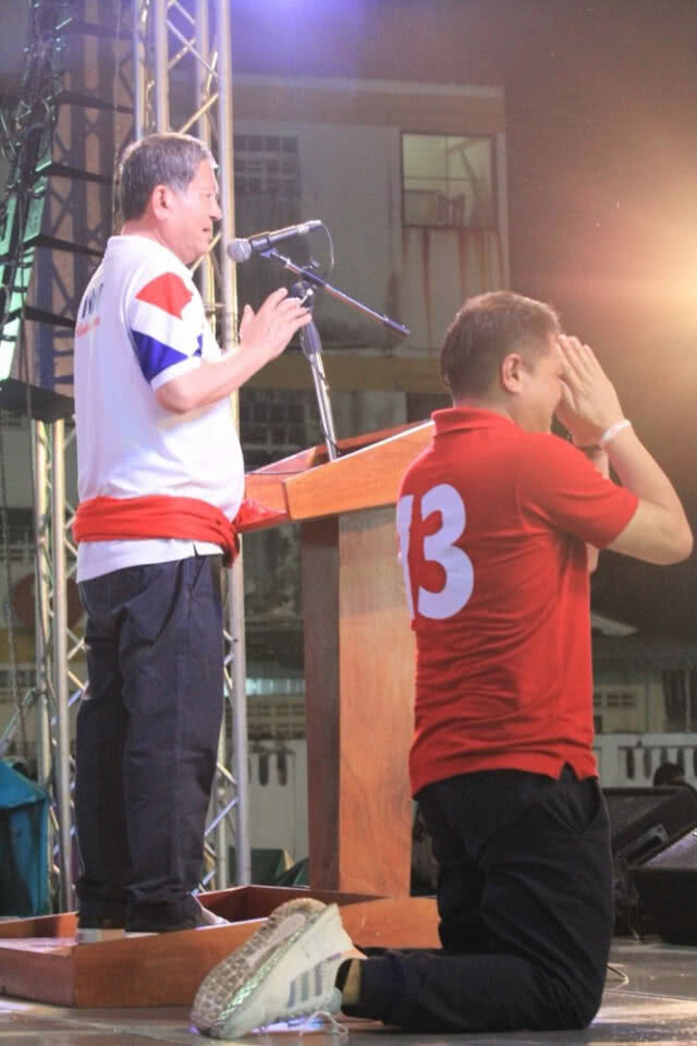 ลึก-ลึกศึกงานบวช  "วัดสิงห์คอนเนกชั่น"  "ม่วงศิริ" ปึ้กกว่า