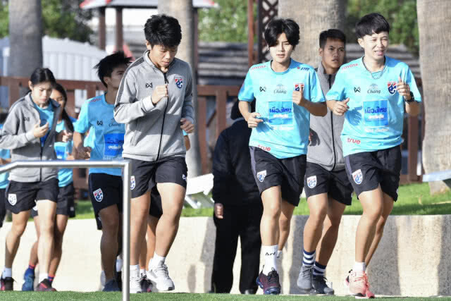 ‘มาดามแป้ง’ มั่นใจลูกทีมพร้อมเจอฮังการีนัดแรก ไซปรัส คัพ