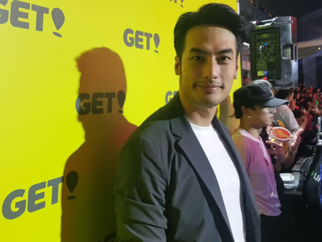 "บอย" ปัดจีบ "ยิปโซ" ยันสัมพันธ์แค่เพื่อน