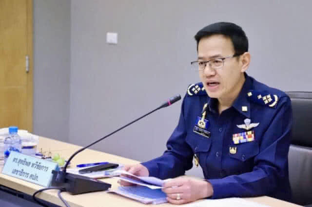 คปภ. เร่งรัดเยียวยาอุบัติเหตุ ชุมพร รถตู้เสียหลักชนต้นไม้ ตาย 6 ศพ บาดเจ็บ 5 ราย