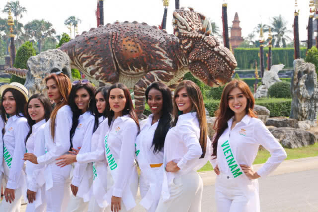 สาวสองทั่วโลกชิงมงกุฎ "Miss International Queen 2019"