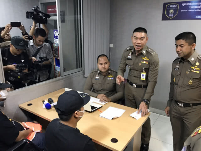 รวบ5หนุ่มไทยอุ้มชาวสิงค์โปร์ข่มขู่เรียกเงิน