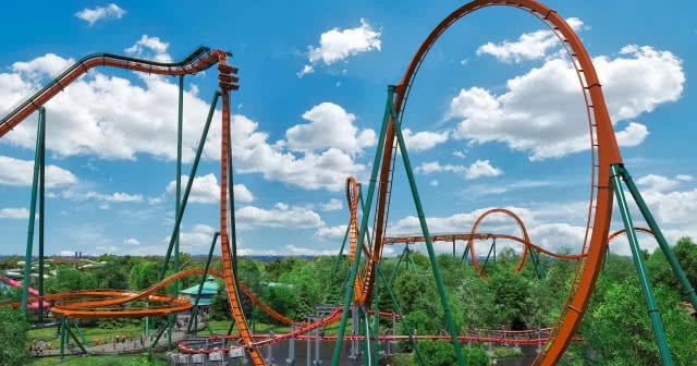 อยากเสียวมาทางนี้! รถไฟเหาะรุ่นใหม่สูงเสียดฟ้า วิ่งเร็วสุดในโลก