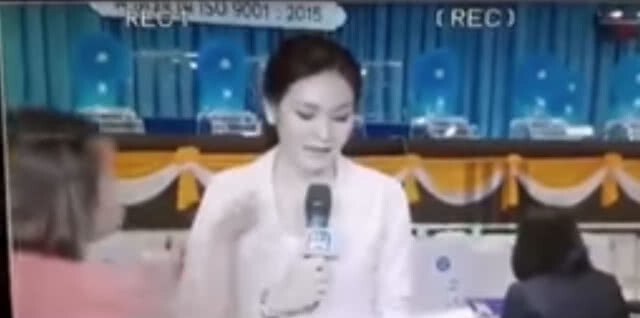 สุดช็อก!!! สาวนิรนามใช้ไขควงจี้คอ ผู้ประกาศขณะรายงานสดสลากกินแบ่งรัฐบาล