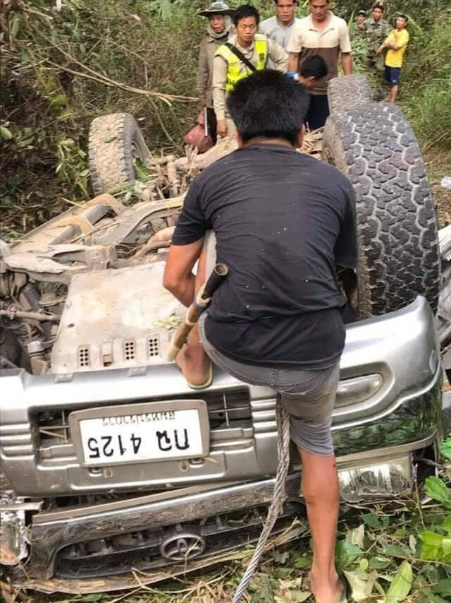 ญาติคนไทยรถตกเหว สปป.ลาว เผยทั้งน้ำตา! เตือนน้องแล้วว่ารถเก่า จะรีบไปไหน แต่เขาก็รีบ