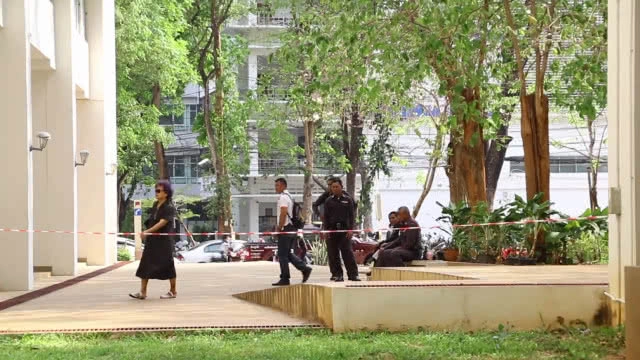 นักศึกษามข. "ป่วยซึมเศร้า" โดดตึกดับ