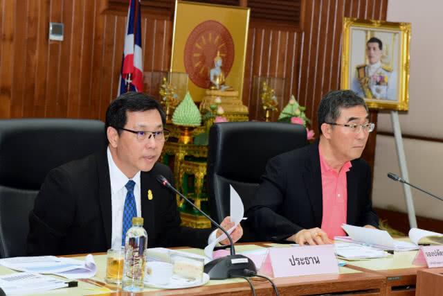 คมนาคมประชุมแก้ไขปัญหาจราจรและขนส่งระยะเร่งด่วนในเขตกรุงเทพฯ และปริมณฑล