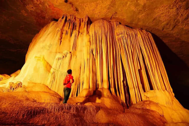 ชวนเที่ยว​ "ถ้ำพญานาคราช"​ อุทยานแห่งชาติภูผาม่าน​ จ.ขอนแก่น​ หินงอกหินงอยสวยงาม