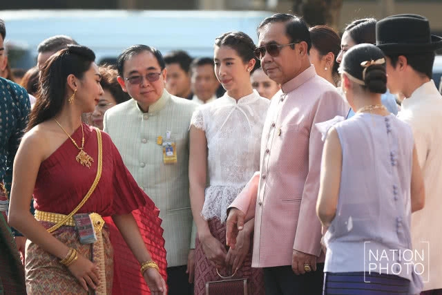 "บิ๊กตู่" ขอ "รำเพย" ไปอยู่ด้วย!