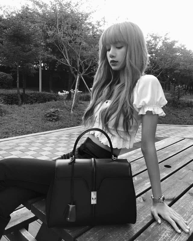 #1000DaysWithLisa รวมความเป็นที่สุดของลิซ่า