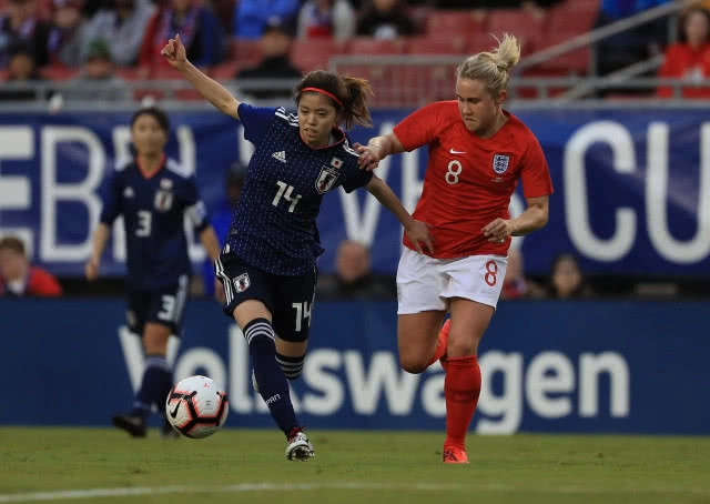 อังกฤษถล่มญี่ปุ่น3-0 ซิวแชมป์"ชีบีลีฟส์คัพ"สมัยแรก