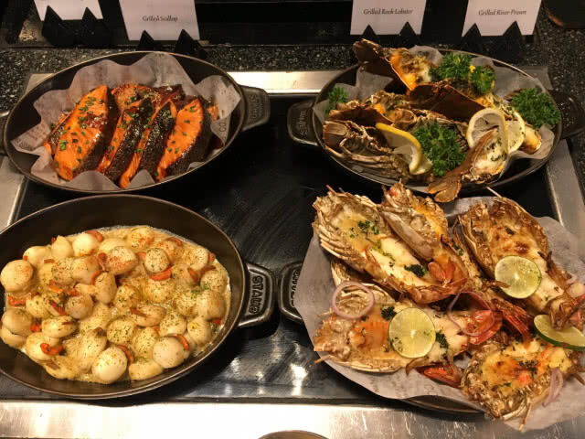 อร่อยปักหมุด : Sunday Brunch 2019 ไลน์เพิ่มเติมความอลังการ ณ ห้อง Colonnade โรงแรมสุโขทัย กรุงเทพฯ