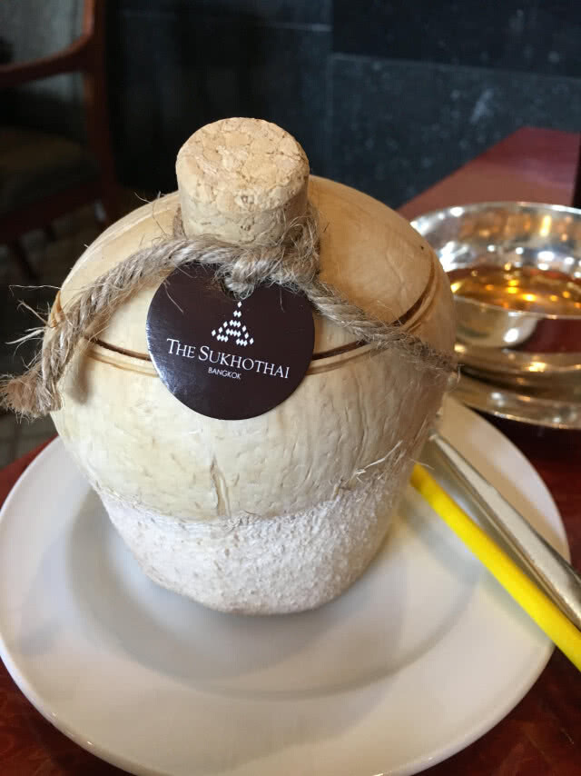 อร่อยปักหมุด : Sunday Brunch 2019 ไลน์เพิ่มเติมความอลังการ ณ ห้อง Colonnade โรงแรมสุโขทัย กรุงเทพฯ