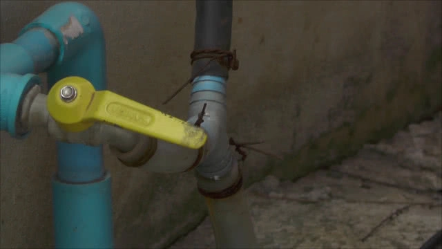 ร้านค้าอาหารพ่น"ไอน้ำ" ลดความร้อน-กันฝุ่นควัน