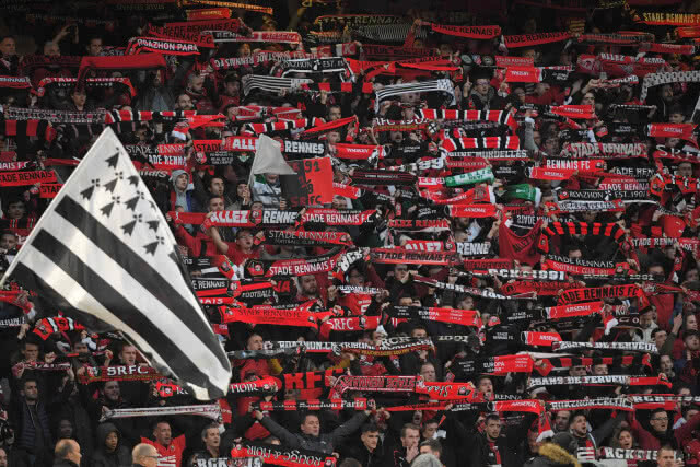แรนส์ เปิดบ้านถล่มอาร์เซน่อล ที่ยังไม่ถึงครึ่งหลัง เหลือ 10คน ไป 3-1