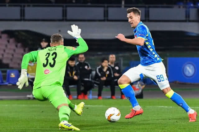 นาโปลี เปิดบ้านชนะ ซัลบวร์ก ท่วมท้น 3-0