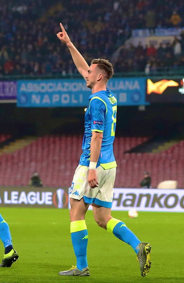 นาโปลี เปิดบ้านชนะ ซัลบวร์ก ท่วมท้น 3-0