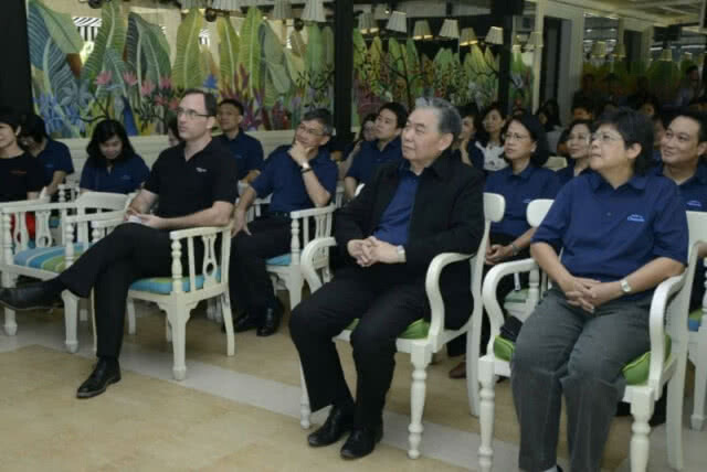 EXIM BANK เยี่ยมชมกิจการโรงแรม Shinta Mani Shack Angkor