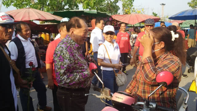ชูสโลแกน "นึกอะไรไม่ออกบอกจองชัย" สู้ชาติไทยพัฒนา