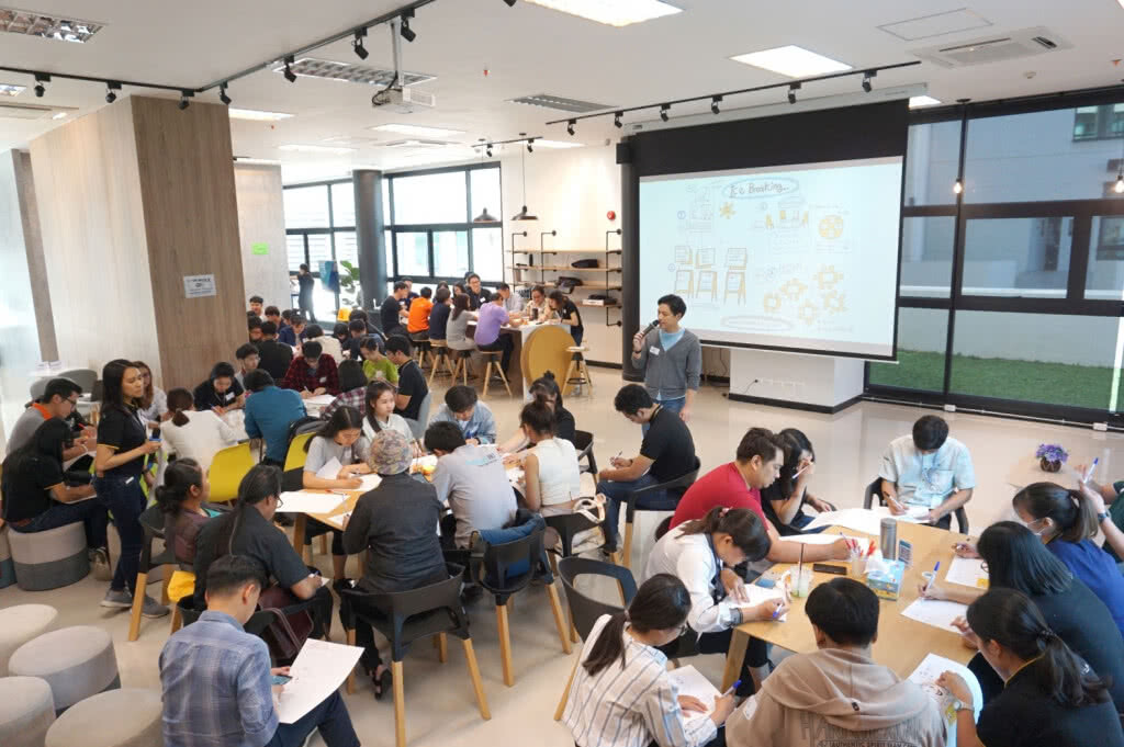 สอว. แนะ Co-Working Space ตอบโจทย์วิถี Startup ด้วย "The Brick X @NSP" สอว. แนะ Co-Working Space ตอบโจทย์วิถี Startup ด้วย "The Brick X @NSP"