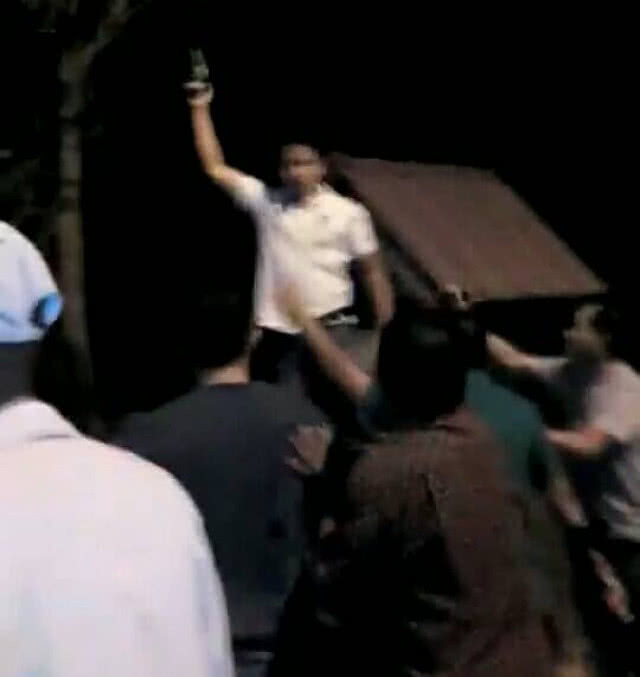 แชร์สนั่น ทหารเมากร่าง ยิงปืนขู่กลางงานแต่ง !!!