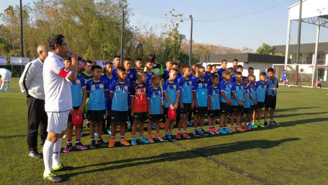 พี่ช่วยน้อง "บ้านมหาราช" ภารกิจของการ "ให้"