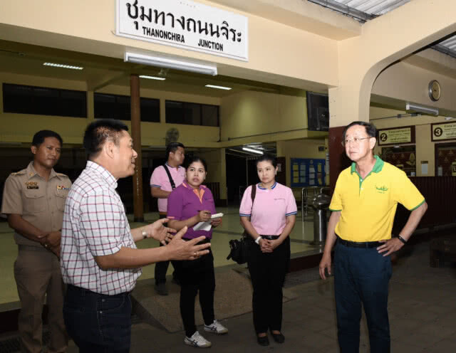 "อาคม" ตรวจความคืบหน้าโครงการรถไฟทางคู่ ช่วงชุมทางถนนจิระ-ขอนแก่น