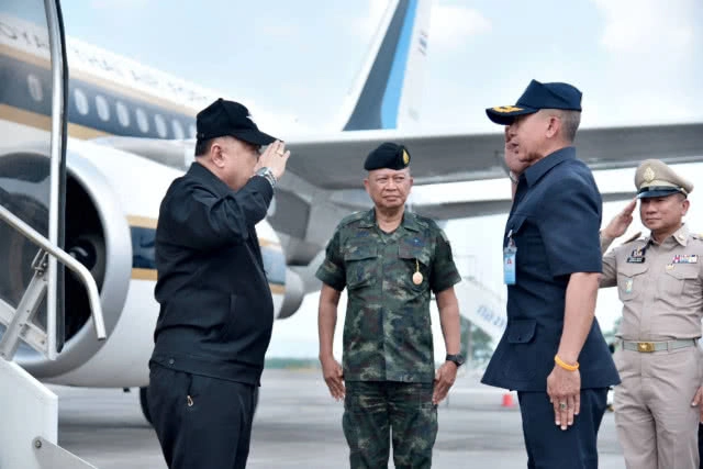 บิ๊กป้อม บินด่วน พัทลุง-สตูล ติดตามสถานการณ์ความไม่สงบ