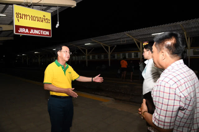 "อาคม" ตรวจความคืบหน้าโครงการรถไฟทางคู่ ช่วงชุมทางถนนจิระ-ขอนแก่น
