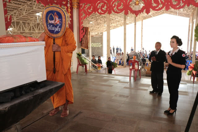 ฌาปนกิจ"ยายจี๊ด ม่วงน้อย" ราษฎรในพระบรมราชินูปถัมภ์