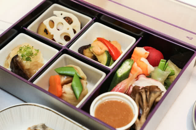 การบินไทยเสิร์ฟเมนูญี่ปุ่นต้นตำรับ 'วาโชกุ'