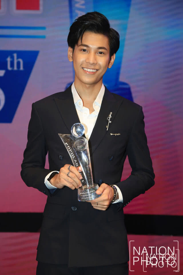ผลรางวัล "คมชัดลึก อวอร์ด ครั้งที่ 15"