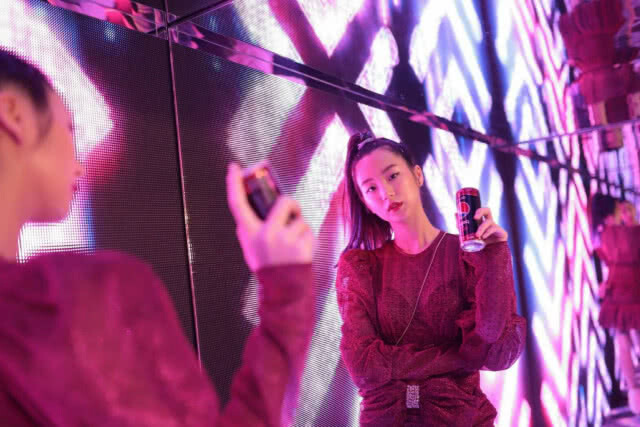 "ต้าเหนิง" เขินนิดหน่อย! หลัง "เจเจ" บอกรักกลางเวทีคอนเสิร์ต