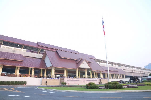 เปิดสถานีรถไฟลอยฟ้าขอนแก่นแห่งใหม่ ในโครงการก่อสร้างรถไฟทางคู่ ช่วงจิระ–ขอนแก่น
