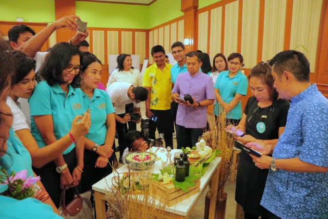 รักจัง พังงา บูม  นวด-สปาไทย รับการท่องเที่ยว