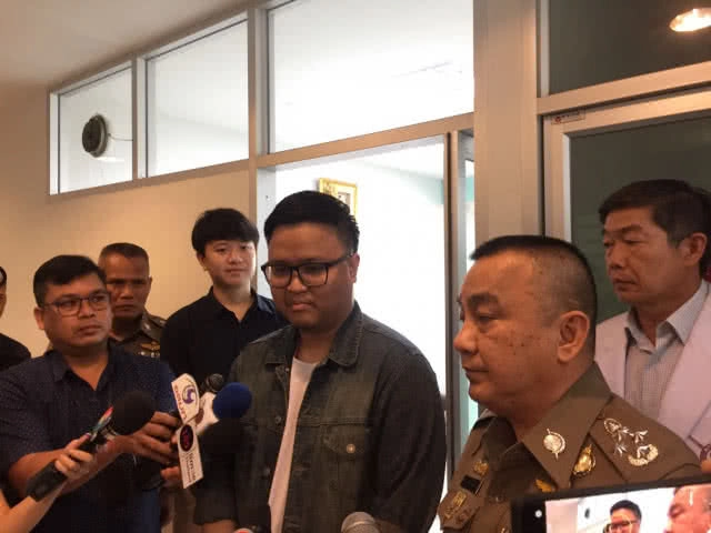 "ศรีวราห์"ส่งมอบศพคนสนิท"สุรชัย แซ่ด่าน"